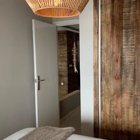 Apartment Bahia Beach - Frontaal Zee- En Jachthaven Zicht!!! *